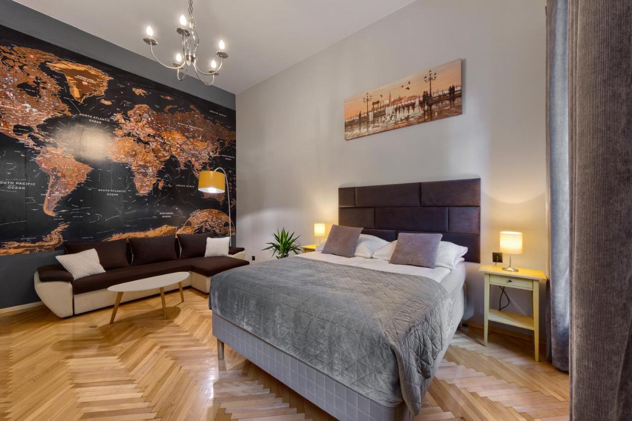 Comfortable Apartments In The Old Town Of Krakow Exterior photo